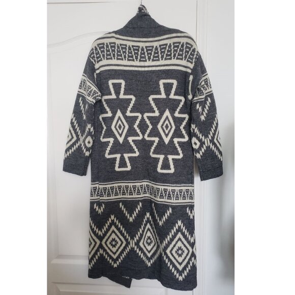 Long sleeve Cardigan Made in Italy Alpaca and Wool EUC - Picture 2 of 7